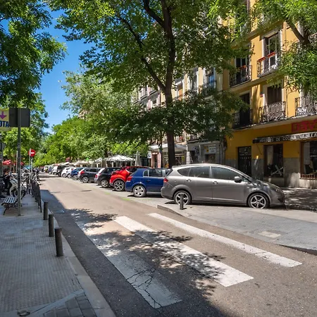 limehome Madrid Calle Ave María-3